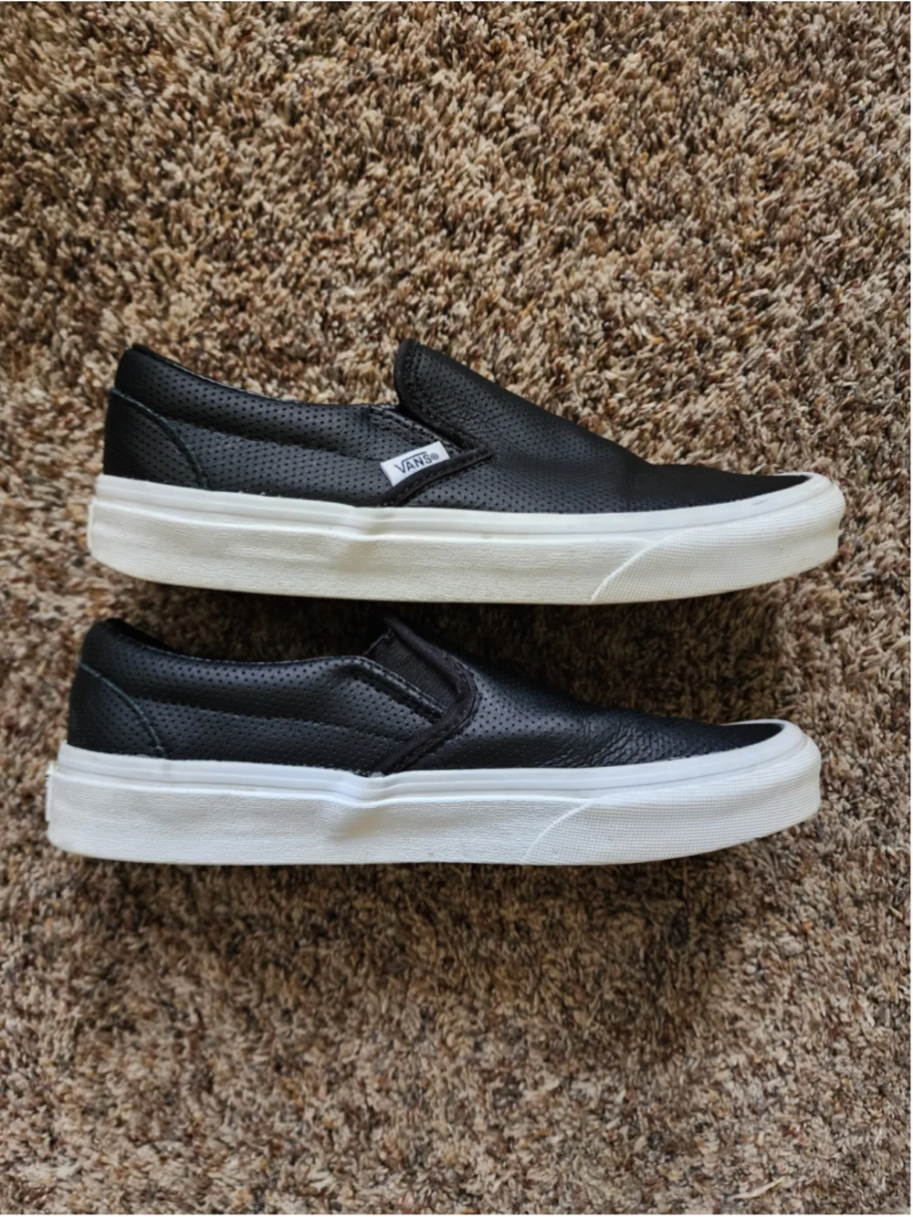 Vans Asher Perforated Leather Slip On‎ Black White Womens 7.5 EUC